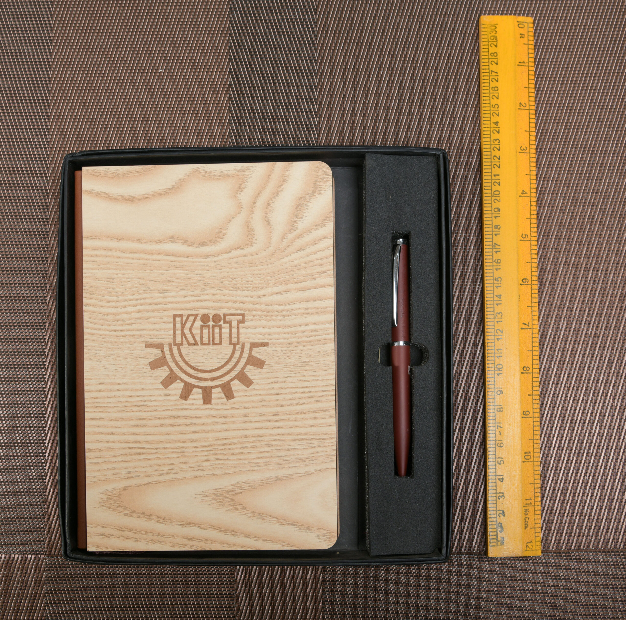 Elastic Diary With Pen - Image 3