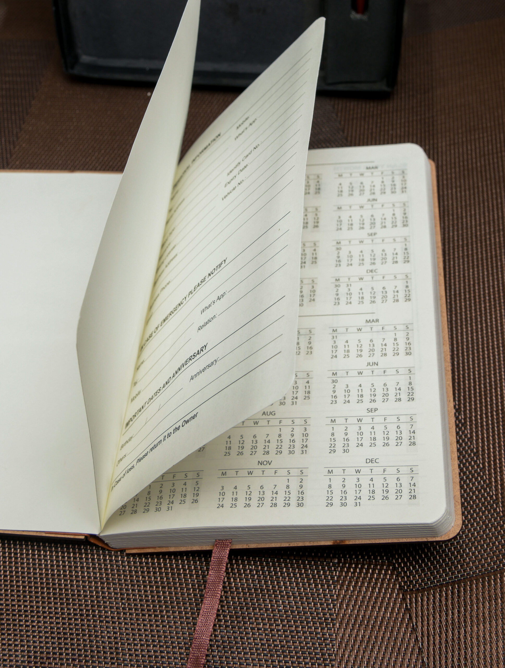 Elastic Diary With Pen - Image 2