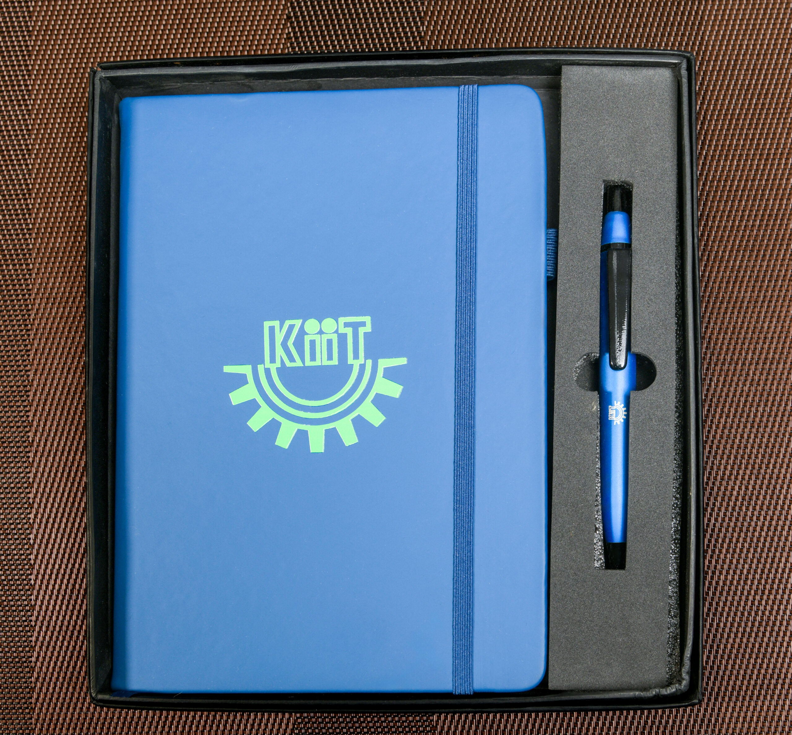 Elastic Diary With Pen - Image 4
